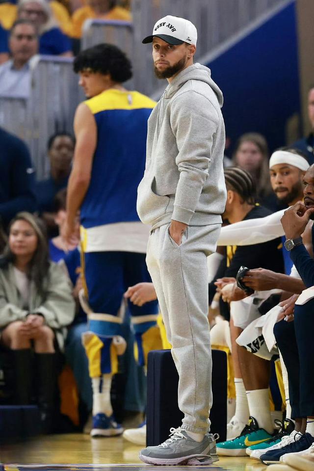 库里关键节点回归赛场，巴黎圣日耳曼带队取胜！